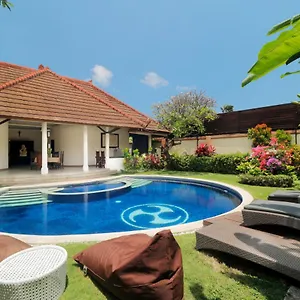 Heliconia Villa Seminyak